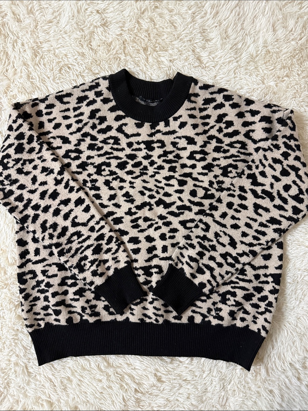 GUC Womens Tahari Sweater Sz XS